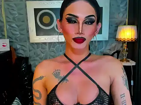 Snapshot of lubottarah chatting on June 27, 4:45 pm lubottarah online show from June 27, 4:45 pm