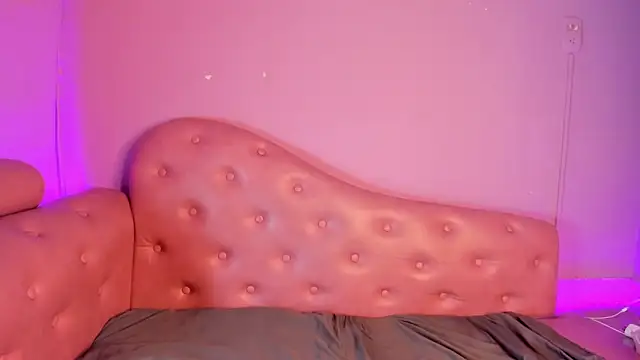 Leidy Erome1 online show from April 28, 3:44 am