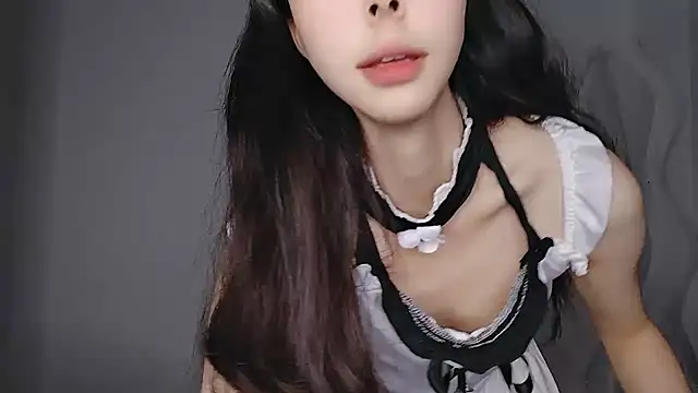 Snapshot of Zhizhi-99 chatting on July 6, 5:48 pm Zhizhi-99 online show from July 6, 5:48 pm