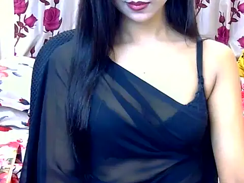Snapshot of Alina_Nur chatting on June 20, 7:49 pm Alina Nur online show from June 20, 7:49 pm
