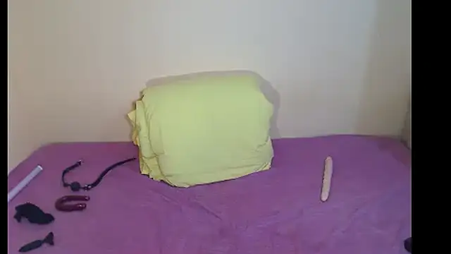 Snapshot of crazytranny chatting on March 21, 9:12 pm crazytranny online show from March 21, 9:12 pm