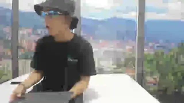 AxelAndCloe online show from June 20, 8:22 pm