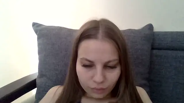 Snapshot of _Linsyy_ee_ chatting on May 15, 10:11 am Linsyy ee online show from May 15, 10:11 am