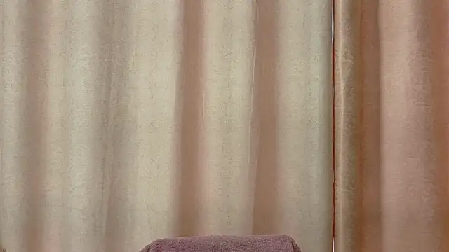 Snapshot of Arianna_Toro_ chatting on June 30, 2:07 pm Arianna Toro online show from June 30, 2:07 pm