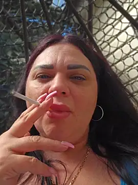 Snapshot of -CUTE-EVVIL- chatting on May 16, 11:09 am -CUTE-EVVIL- online show from May 16, 11:09 am