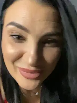 AylaSparkk online show from June 4, 7:31 pm