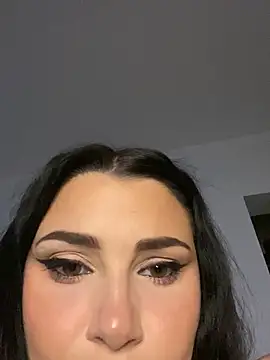 AylaSparkk online show from June 8, 7:58 pm