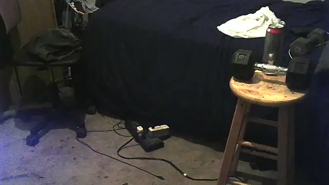 Snapshot of Johnny1991Blunt chatting on May 23, 4:33 pm Johnny1991Blunt online show from May 23, 4:33 pm