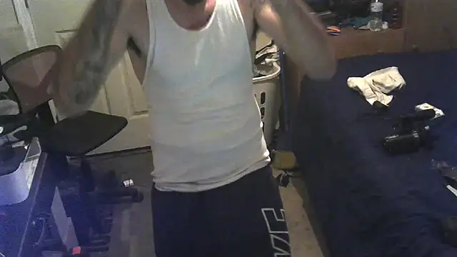Snapshot of Johnny1991Blunt chatting on May 27, 2:41 am Johnny1991Blunt online show from May 27, 2:41 am