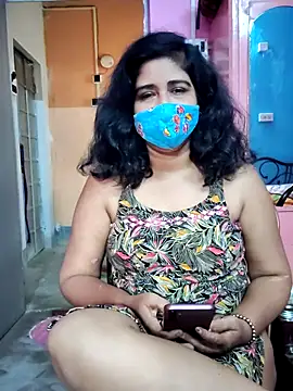Snapshot of Rulali_44 chatting on June 5, 7:36 am Rulali 44 online show from June 5, 7:36 am