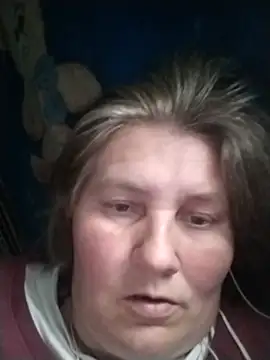 Snapshot of IrisMaris37 chatting on May 26, 6:53 am IrisMaris37 online show from May 26, 6:53 am