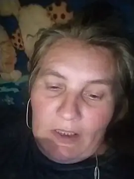 Snapshot of IrisMaris37 chatting on May 26, 9:00 pm IrisMaris37 online show from May 26, 9:00 pm