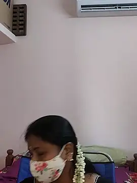 Snapshot of telugu_Geetha40 chatting on May 10, 6:07 am telugu Geetha40 online show from May 10, 6:07 am