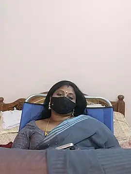 Snapshot of telugu_Geetha40 chatting on June 5, 7:58 am telugu Geetha40 online show from June 5, 7:58 am