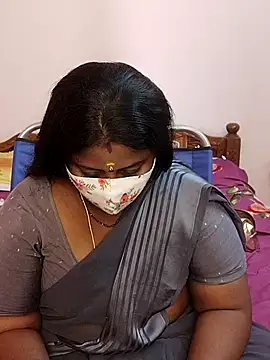 Snapshot of telugu_Geetha40 chatting on July 19, 7:56 am telugu Geetha40 online show from July 19, 7:56 am