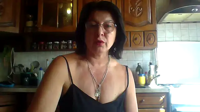 Fiona06 online show from May 29, 6:11 am