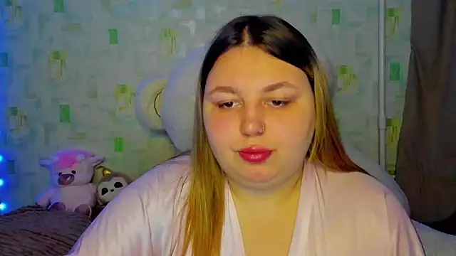 Snapshot of LillyHaigh chatting on June 1, 8:21 pm LillyHaigh online show from June 1, 8:21 pm