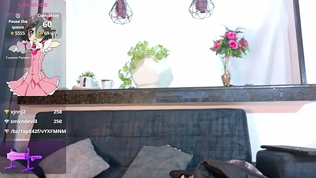Snapshot of sexx_goddess chatting on May 16, 12:29 am sexx goddess online show from May 16, 12:29 am