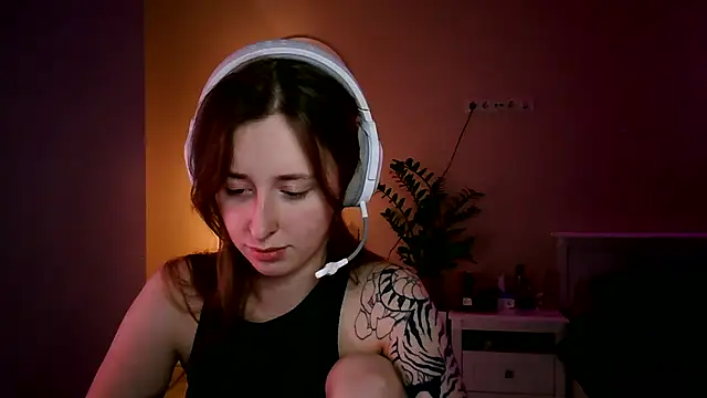 Snapshot of she_tora69 chatting on June 11, 12:32 am she tora69 online show from June 11, 12:32 am