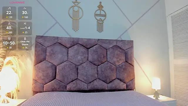 Snapshot of _bella_rossee_ chatting on June 11, 8:40 pm bella rossee online show from June 11, 8:40 pm