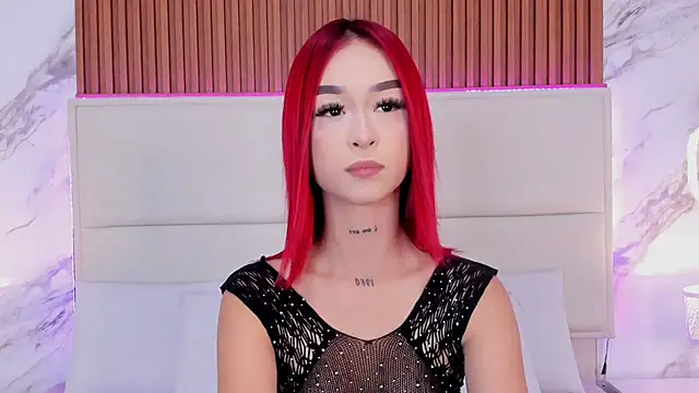 Snapshot of _bella_rossee_ chatting on July 7, 4:15 am bella rossee online show from July 7, 4:15 am