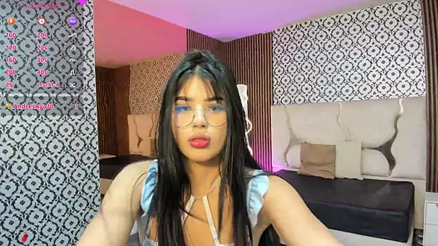Snapshot of isis_tay1 chatting on May 11, 3:34 am isis tay1 online show from May 11, 3:34 am