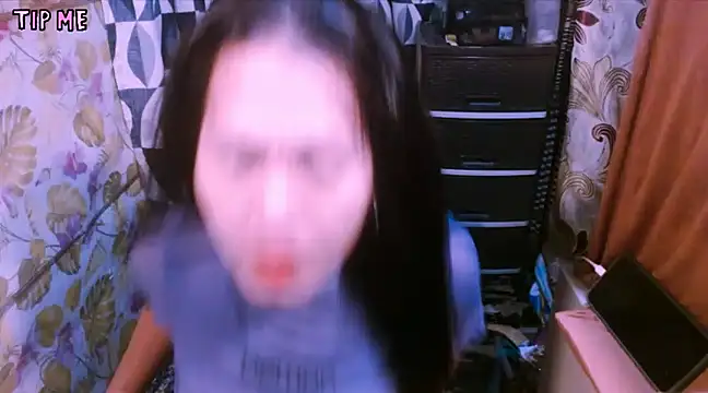 Snapshot of TSjuicyhotdrops chatting on January 22, 5:59 pm TSjuicyhotdrops online show from January 22, 5:59 pm