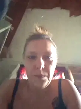 Snapshot of lickybaby26 chatting on May 24, 6:13 pm lickybaby26 online show from May 24, 6:13 pm