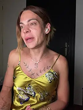 Sophiaat40 online show from June 29, 8:09 pm