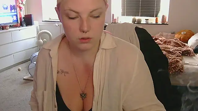 josi-420 online show from August 1, 8:02 am