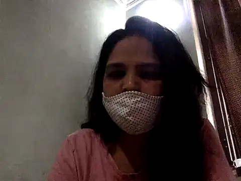 Snapshot of rani4184 chatting on May 19, 8:20 am rani4184 online show from May 19, 8:20 am