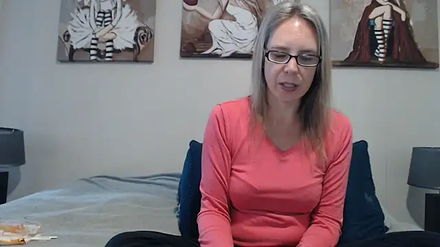 blondiesin50 online show from July 7, 2:10 pm