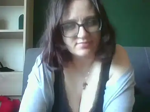 sensual paris online show from April 30, 5:47 am