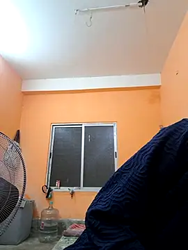 Snapshot of Dick_dude28 chatting on May 2, 10:59 pm Dick dude28 online show from May 2, 10:59 pm