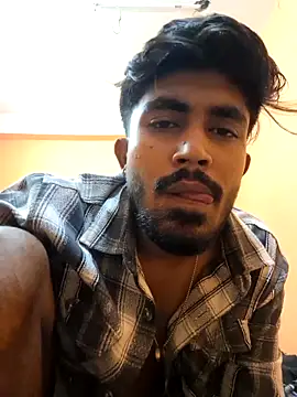 Snapshot of Dick_dude28 chatting on May 6, 6:35 pm Dick dude28 online show from May 6, 6:35 pm