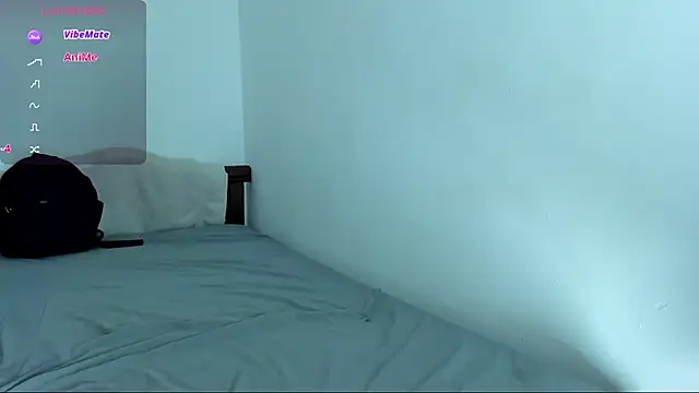 liammendoza98 online show from July 4, 3:45 am