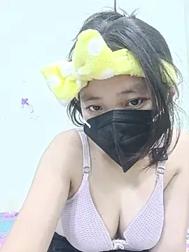 Snapshot of silkyhairs chatting on May 19, 10:38 pm silkyhairs online show from May 19, 10:38 pm