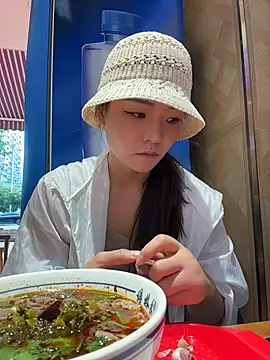 xiaochengzi505 online show from July 29, 1:15 am