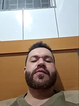 Snapshot of comeraba chatting on July 27, 4:30 am comeraba online show from July 27, 4:30 am