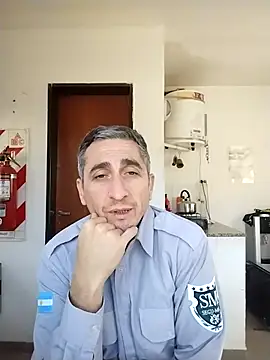 Snapshot of Alejandro83bsf chatting on July 6, 3:03 pm Alejandro83bsf online show from July 6, 3:03 pm