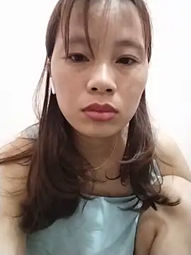 Snapshot of -Natina- chatting on May 30, 1:35 am -Natina- online show from May 30, 1:35 am