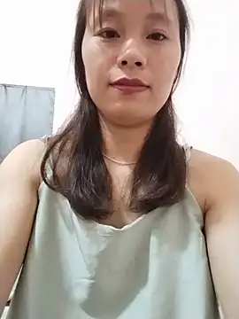 Snapshot of -Natina- chatting on June 2, 2:19 pm -Natina- online show from June 2, 2:19 pm