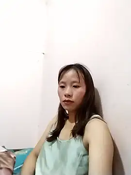 Snapshot of -Natina- chatting on June 6, 7:02 am -Natina- online show from June 6, 7:02 am