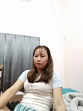 Snapshot of -Natina- chatting on July 30, 4:44 am -Natina- online show from July 30, 4:44 am
