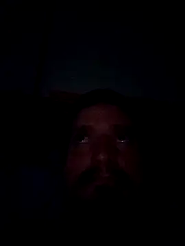 Snapshot of Andres27406 chatting on April 27, 1:09 pm Andres27406 online show from April 27, 1:09 pm
