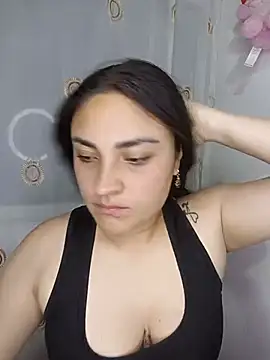 Snapshot of -brendda- chatting on July 17, 3:24 am -brendda- online show from July 17, 3:24 am
