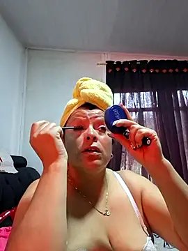 Snapshot of Samantha_Kieran chatting on May 30, 4:26 pm Samantha Kieran online show from May 30, 4:26 pm