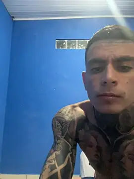 Snapshot of eu_marko chatting on June 1, 3:36 pm eu marko online show from June 1, 3:36 pm