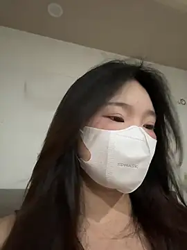 Ni Tran online show from August 2, 4:44 am