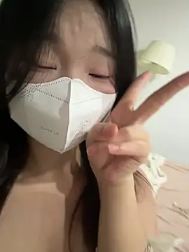 Ni Tran online show from August 2, 4:49 pm